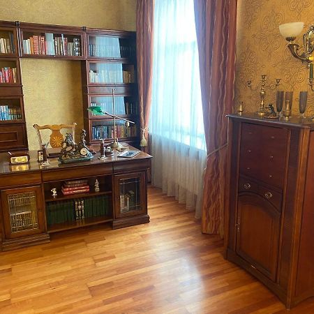 Old Town Apartment Near St Peters Basilica 리가 외부 사진